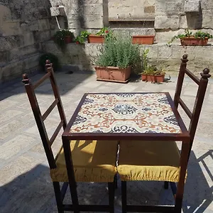 dimora-dellartista-2.lecce-hotels.com/