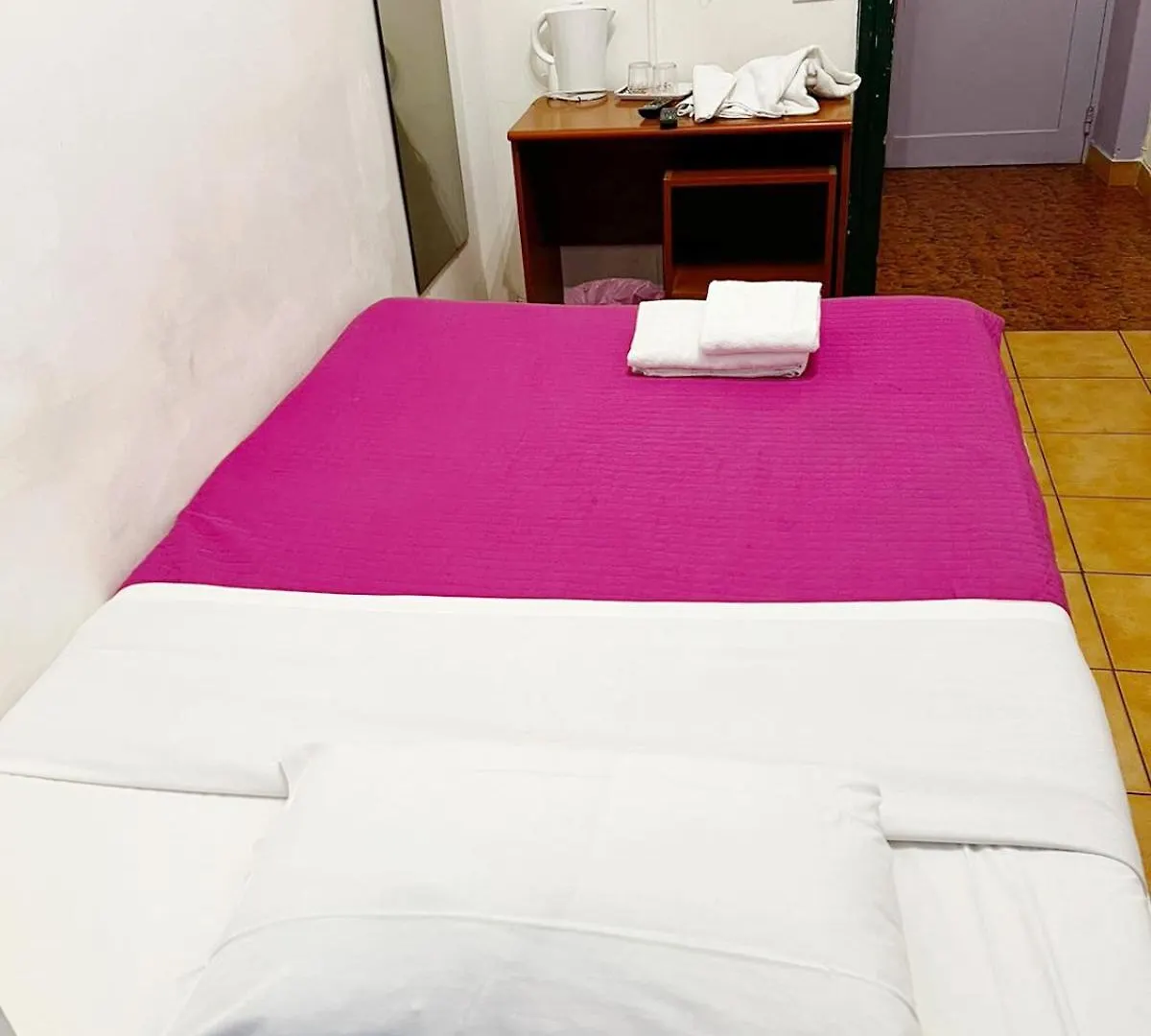 Meltin' Rome Guest House إيطاليا