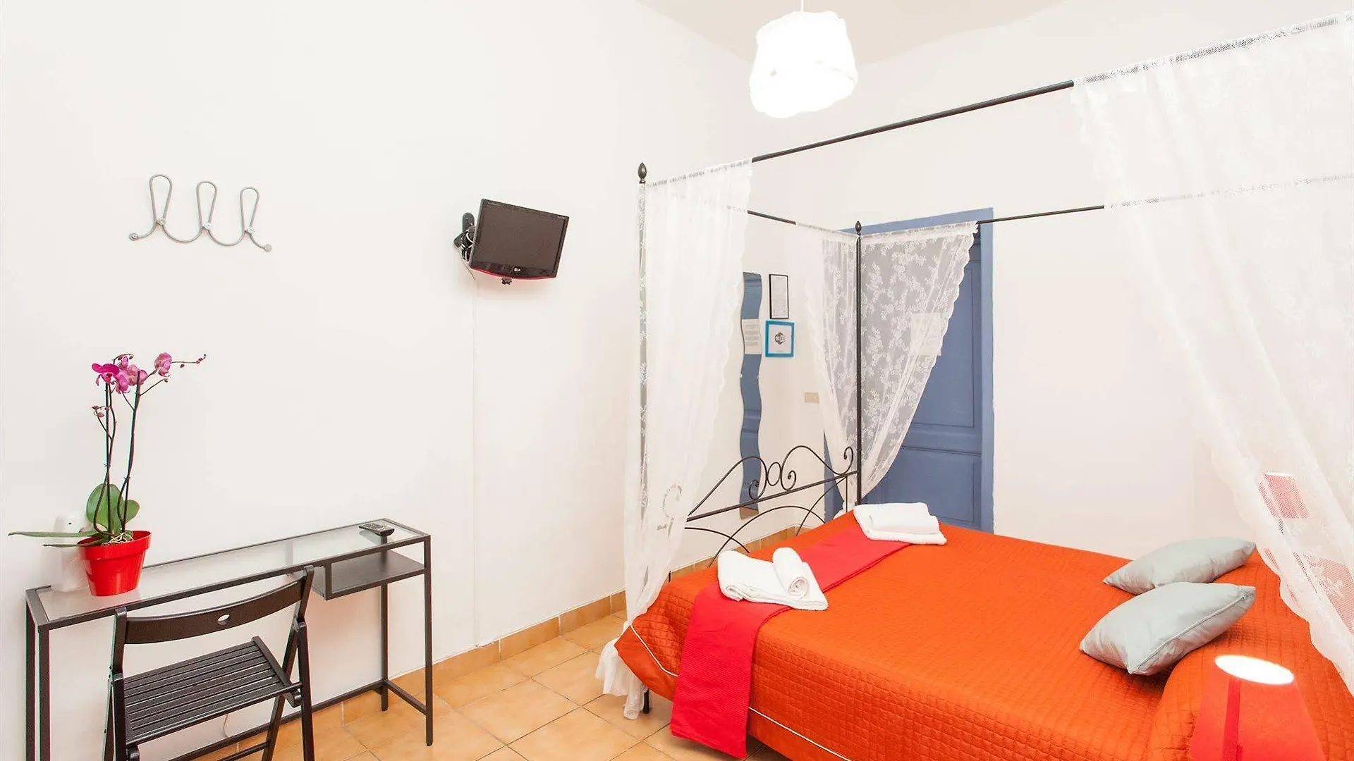Meltin' Rome Guest House